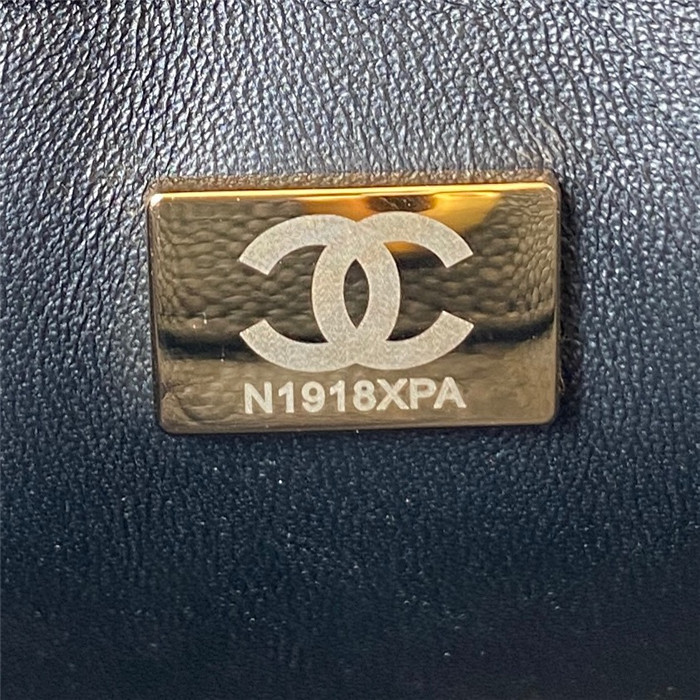  Chanel 샤넬 스몰 로고 케비어 호보백 AS3223