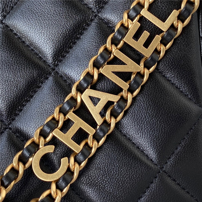 Chanel 샤넬 스몰 로고 램스킨 호보백 AS3223