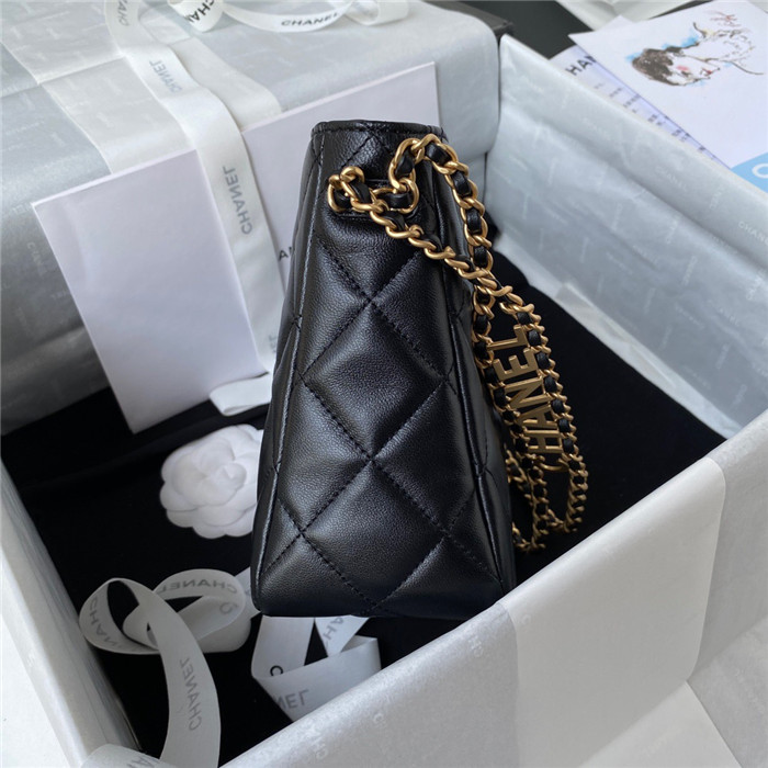 Chanel 샤넬 스몰 로고 램스킨 호보백 AS3223