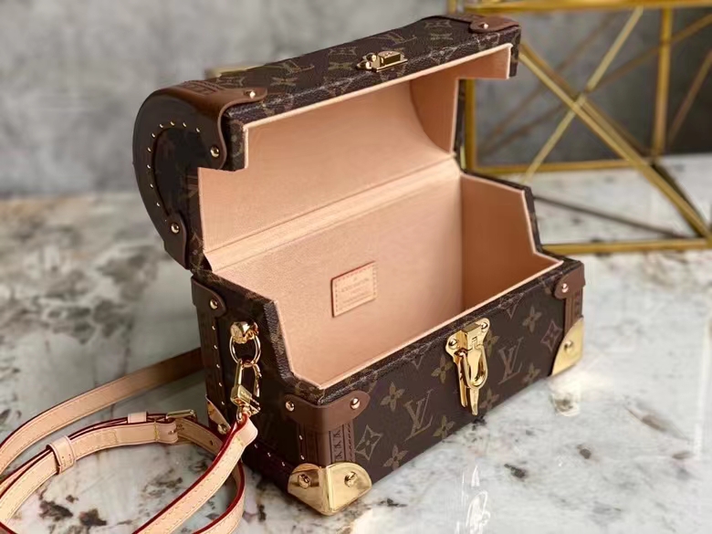 Louis Vuitton 루이비통 모노그램 트렁크