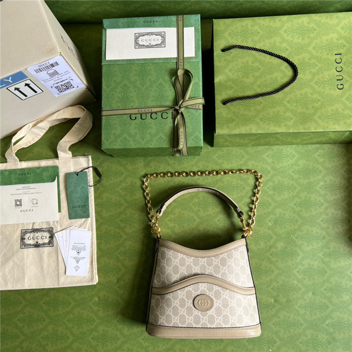GUCCI 구찌 인터로킹 G 라지 숄더백 696011