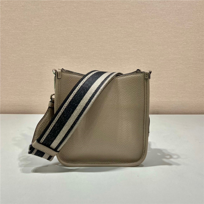 PRADA 프라다 레더 미니 숄더백 1BH191