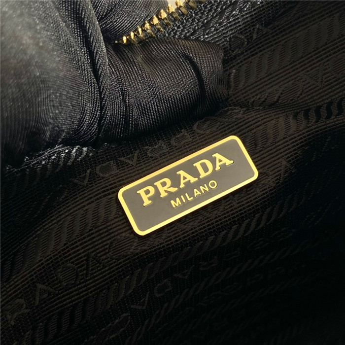  PRADA  프라다 토트 호보백 1BC204