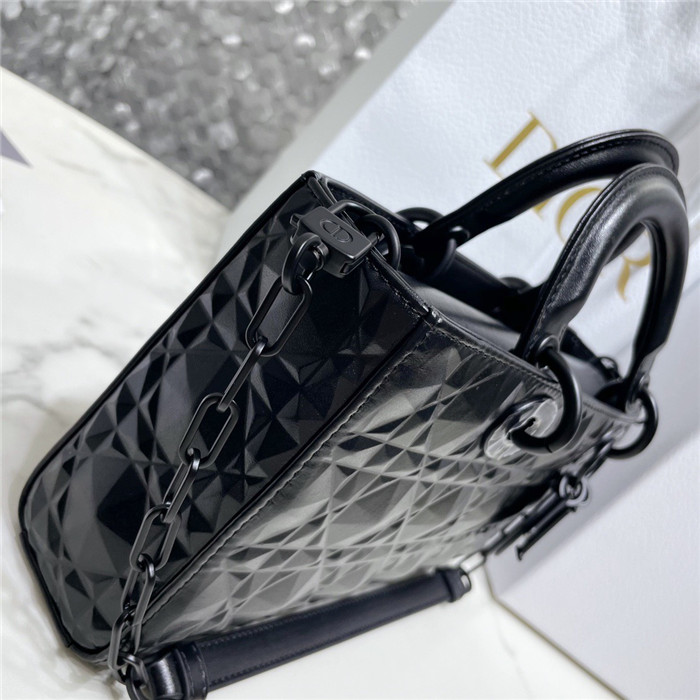 Dior 디올 레이디 D-JOY M0540