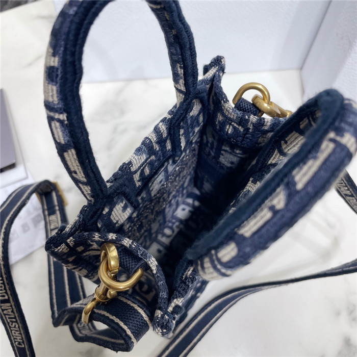  Dior  디올 미니 북 토트백 D35010