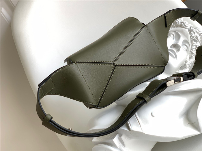 LOEWE  로에베 퍼즐 힙색&벨트백 L90881