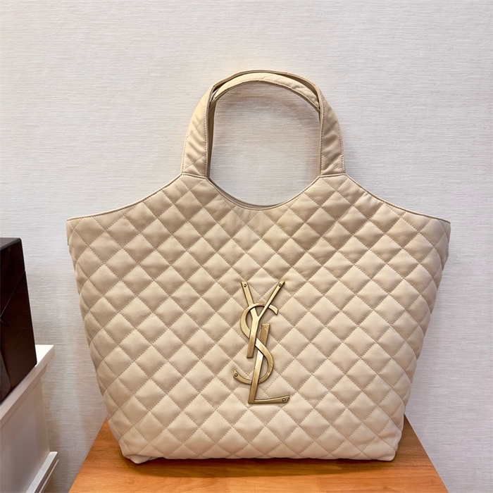  Saint Laurent 생로랑 퀼팅 맥시 쇼핑백 토트백 698651