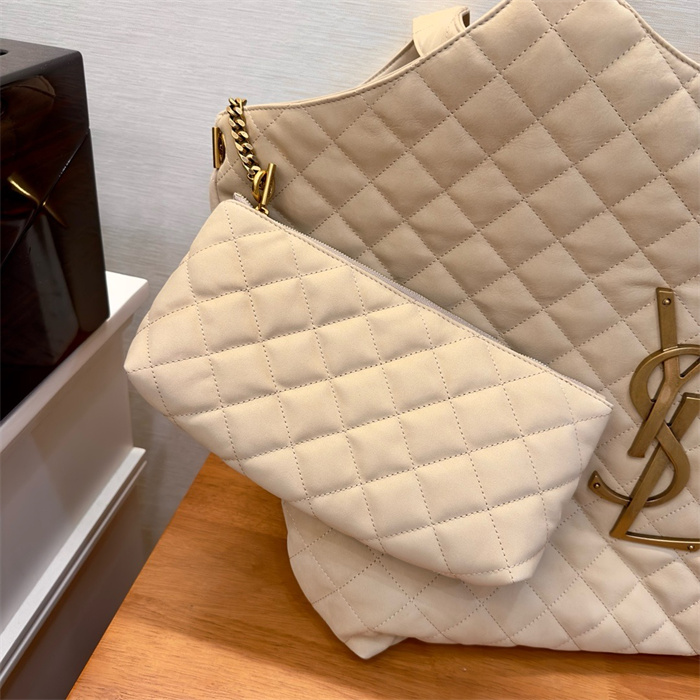  Saint Laurent 생로랑 퀼팅 맥시 쇼핑백 토트백 698651