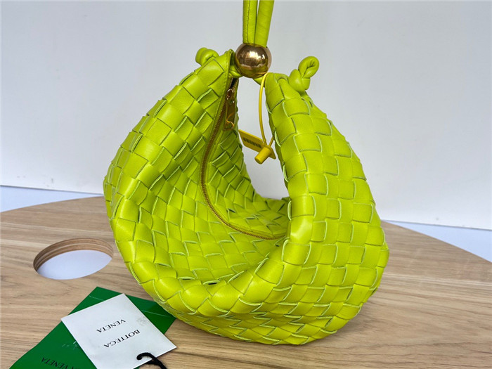 BOTTEGA VENETA    보테가베네타 호보백 B67080