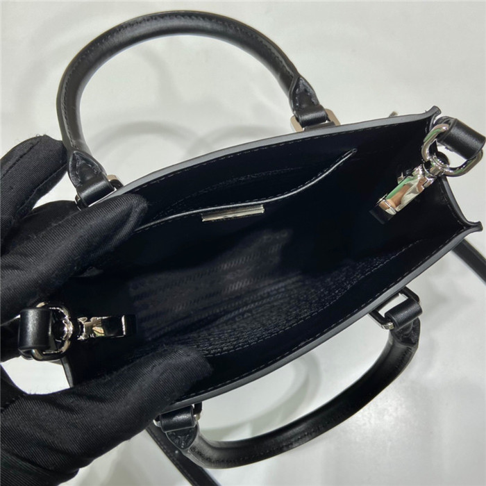 PRADA  프라다 로고 각인 숄더백 1BA333