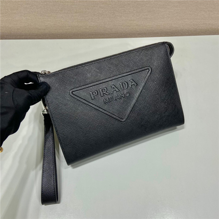 PRADA 프라다 엠보스드 로고 클러치 2VF039