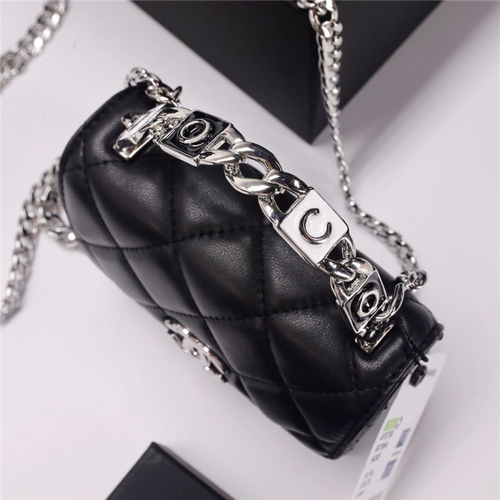  Chanel 샤넬 코코로고 미니체 인백 AP2758