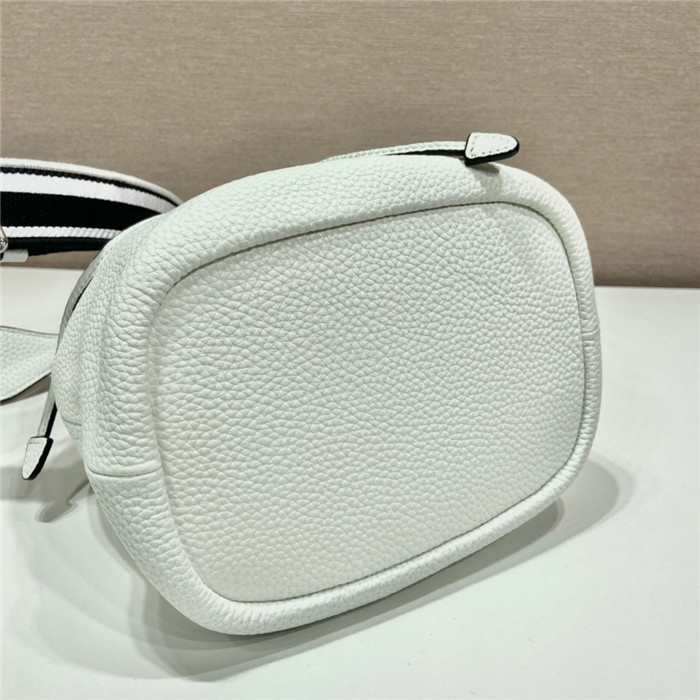 PRADA 프라다 비텔로 다이노 버킷(3색상) 1BE060