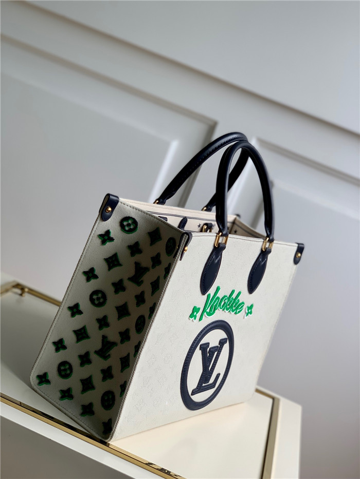 Louis Vuitton  루이비통 온더고 토트백 M20815