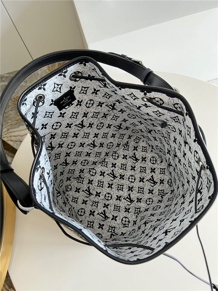 Louis Vuitton  루이비통 네오노에 M59362