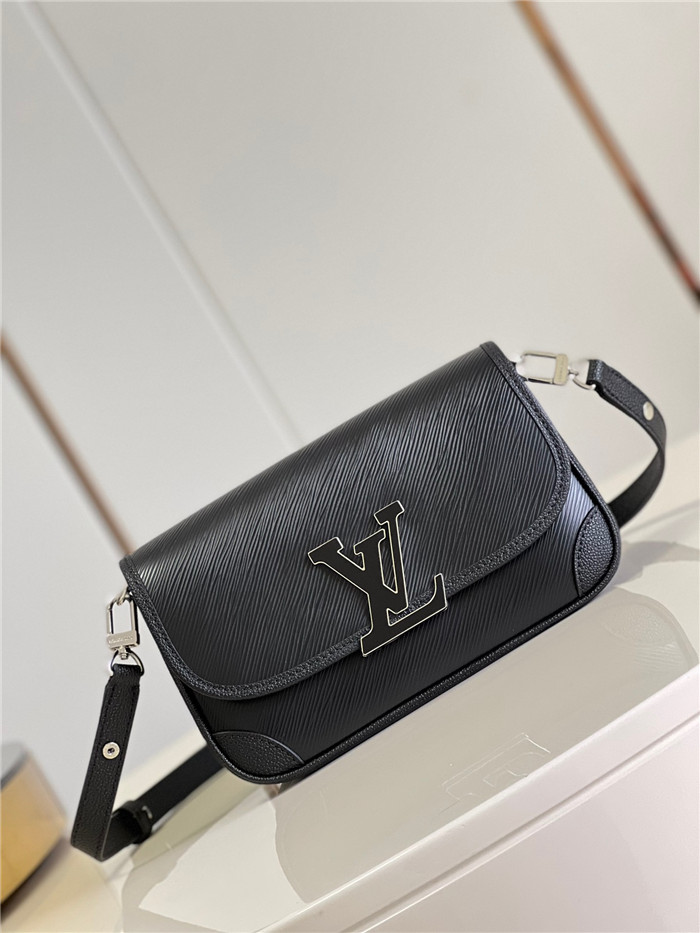 [배우 정호연] Louis Vuitton  루이비통 에피 그레인 가죽 부시 숄더백