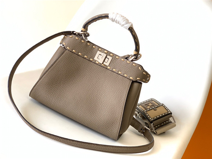 Fendi  펜디 피카부백 스몰 F8245