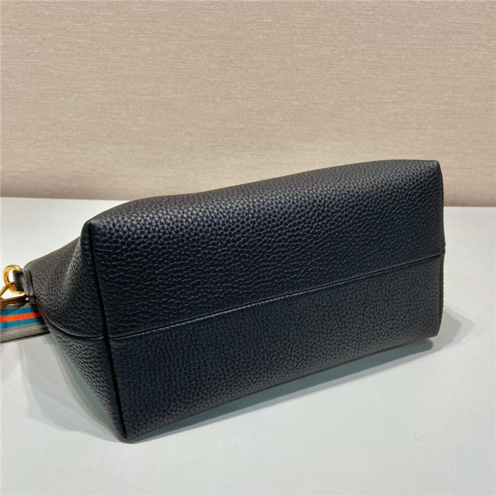 PRADA 프라다 비텔로 다이노 토트백 1BA111