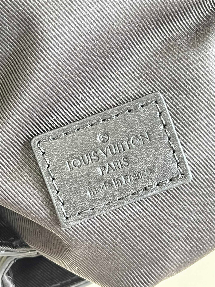  Louis Vuitton 루이비통 S락 버티컬 웨어러블 월릿 M81522