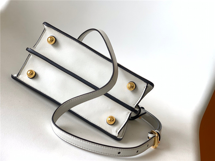 Fendi 펜디 아이코닉 피카푸 아이씨유 미니백 20CM F6806