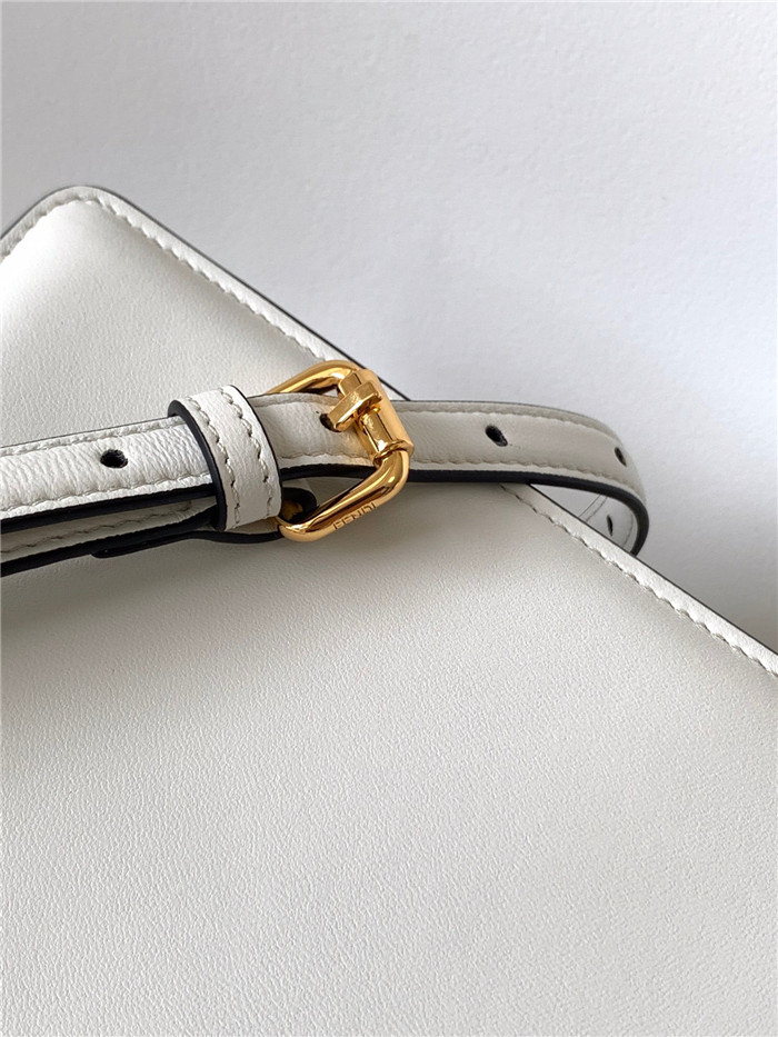 Fendi 펜디 아이코닉 피카푸 아이씨유 미니백 20CM F6806