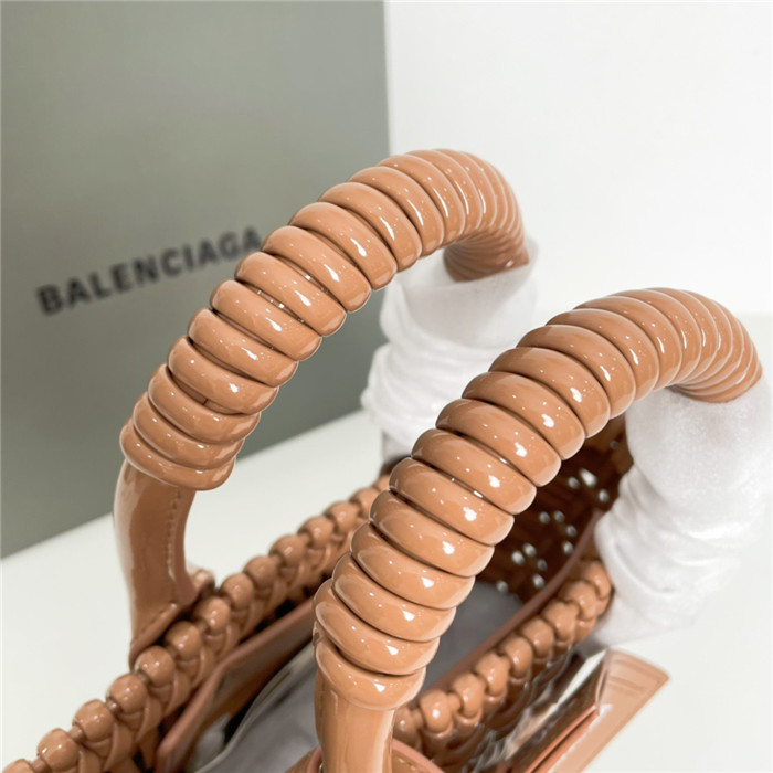 BALENCIAGA   발렌시아가 비스트로 바스켓 백 B36999