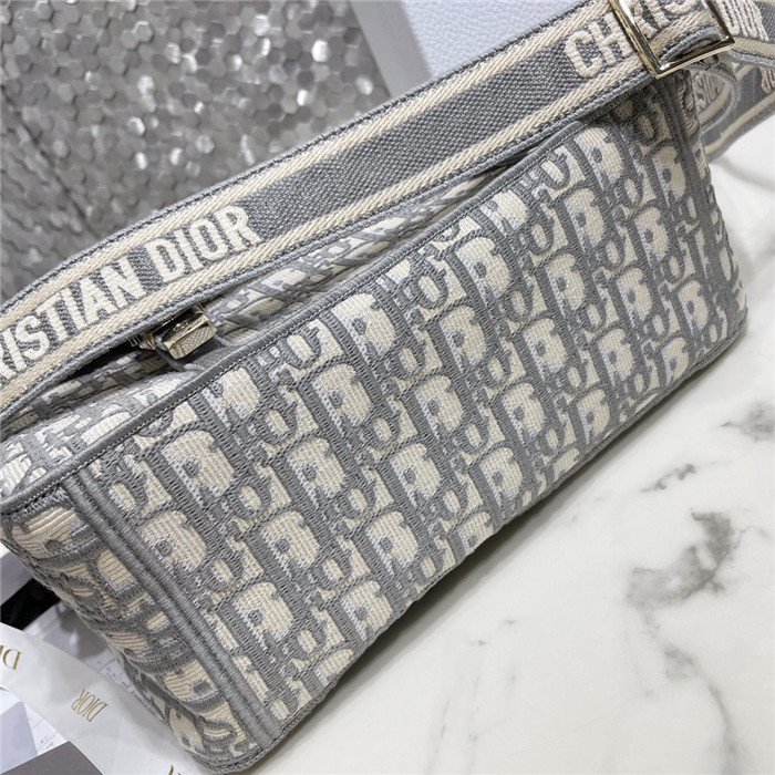 Dior 디올 캠프백 M124