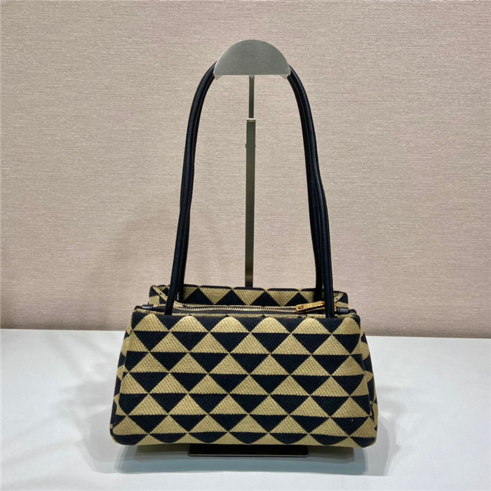 PRADA  프라다 자수 패브릭 스몰 백 1BA368