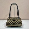 PRADA  프라다 자수 패브릭 스몰 백 1BA368