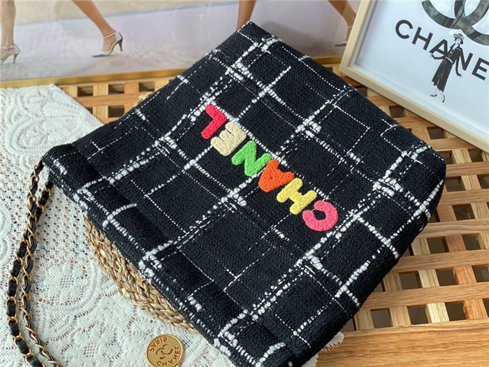 Chanel  샤넬 쇼핑백 라지 39CM AS3261