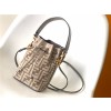 FENDI 펜디 몬트레조 미니 버킷백 F8010