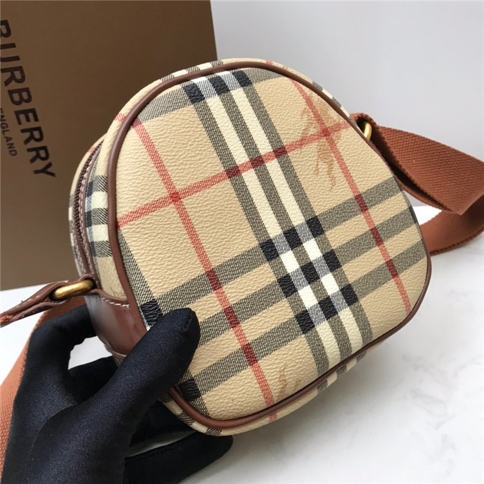BURBERRY 버버리 미니 크로스백 B80001