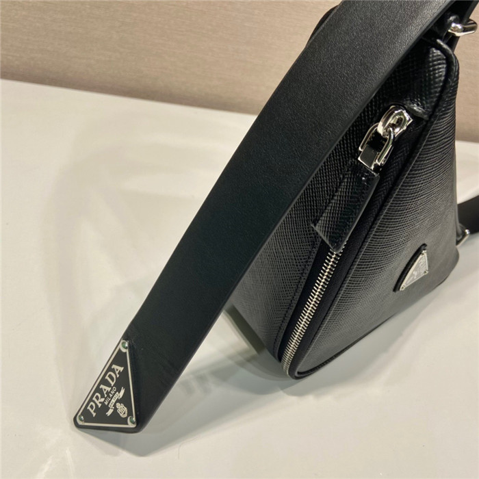 PRADA 프라다 레더 벨트백 2VL039