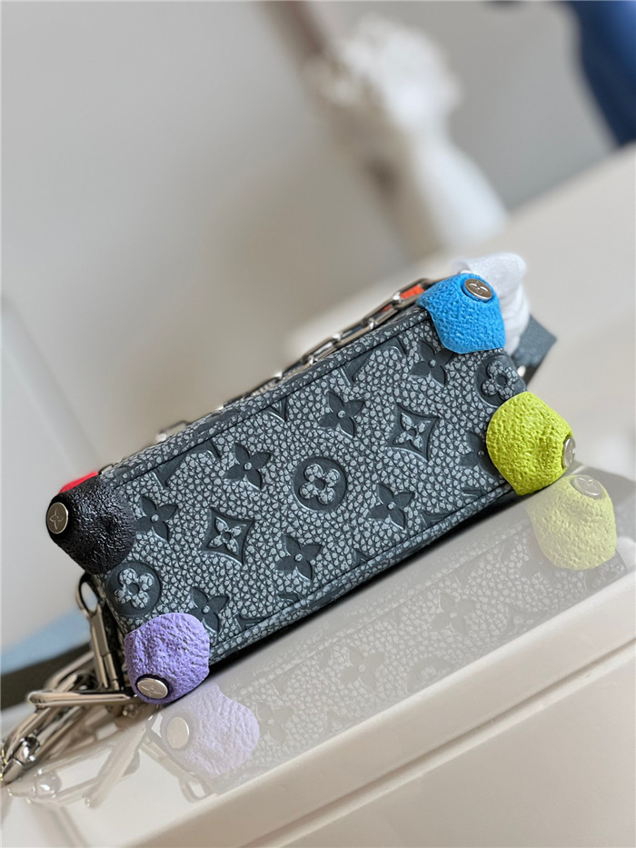 Louis Vuitton 루이비통 미니 소프트 트렁크 M81606