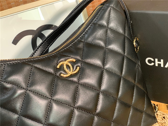 Chanel  샤넬 호보백 AS3379