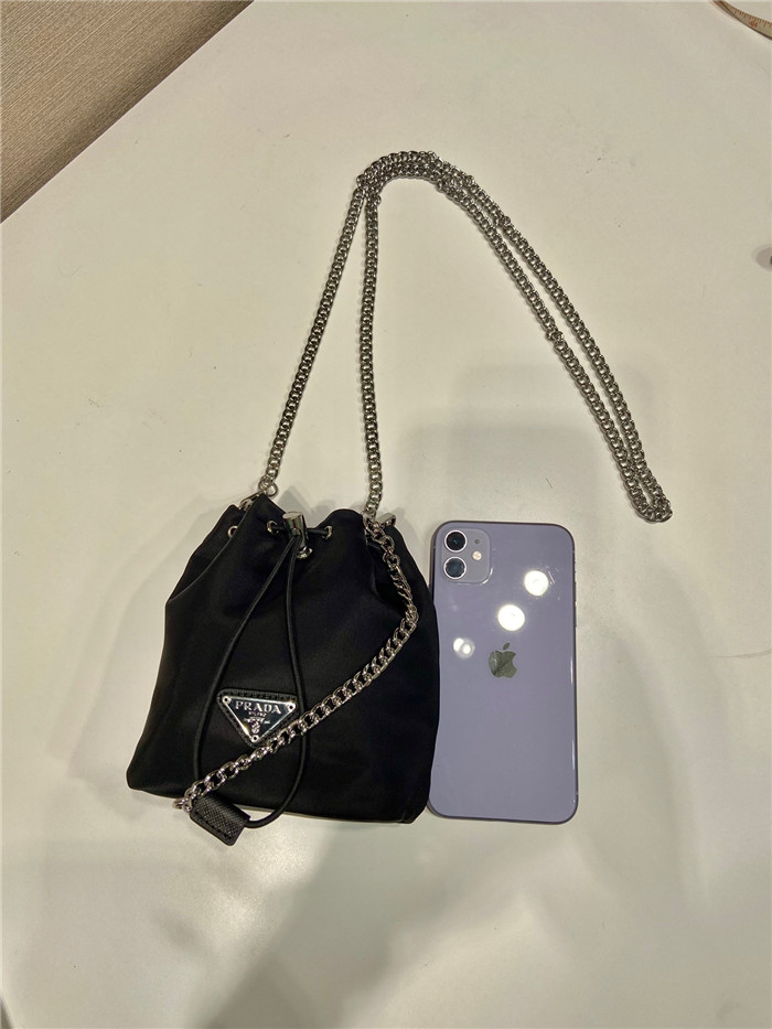  PRADA 프라다 미니 체인 버킷백 1BH612