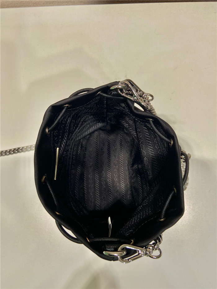  PRADA 프라다 미니 체인 버킷백 1BH612