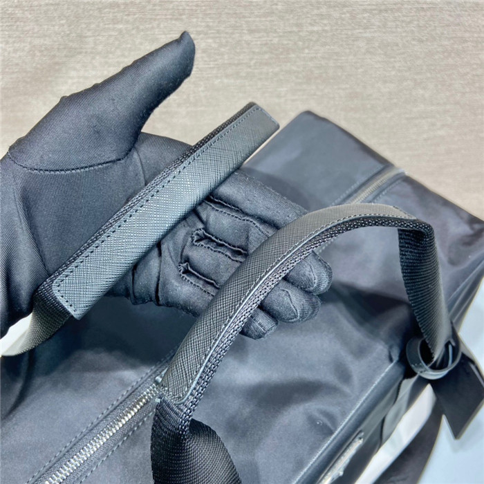 PRADA 프라다 나일론 여행용 가방 2VC796