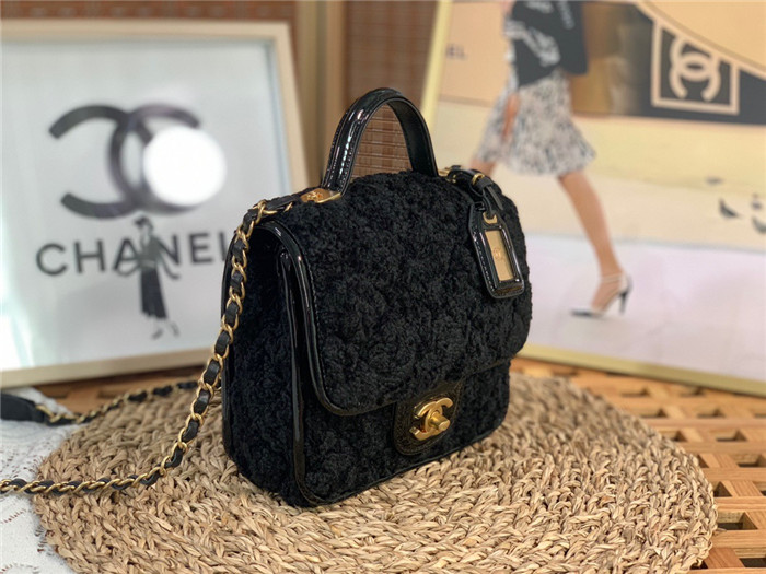 Chanel  샤넬 22K 스몰 탑핸들 플랩백 AS3652