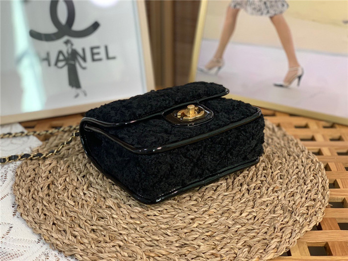 Chanel  샤넬 22K 스몰 탑핸들 플랩백 AS3652
