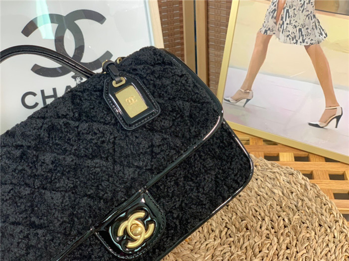 Chanel 샤넬 탑핸들 플랩 백 AS3653