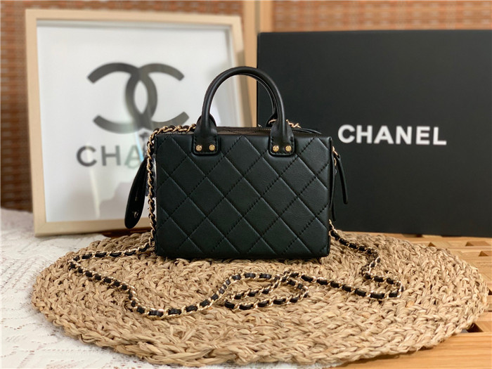 Chanel 샤넬 미니 파우치 백 AS3200