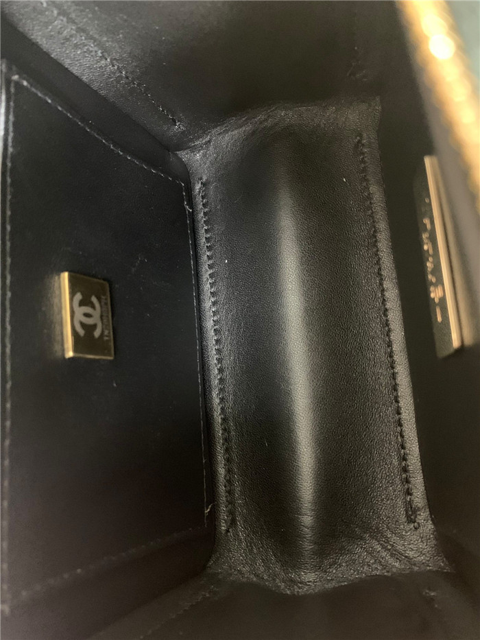 Chanel 샤넬 미니 파우치 백 AS3200