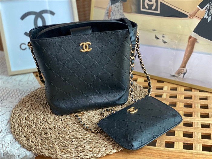 Chanel 샤넬 버킷백 AS3452