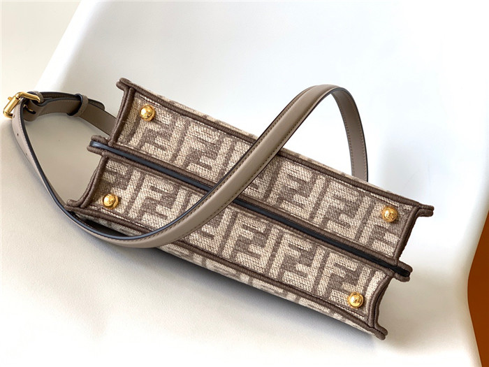 Fendi   펜디 아이코닉 피카푸 아이씨유 스몰백 F8327