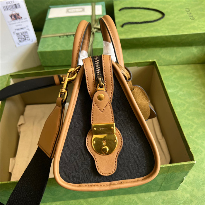 GUCCi 구찌 스몰 캔버스 핸드백 715772
