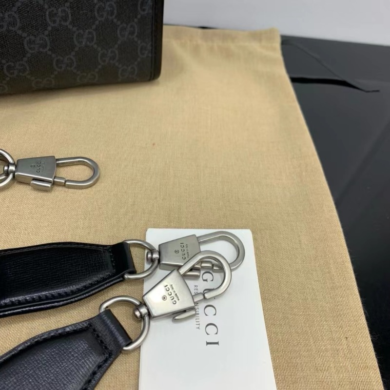 Gucci  구찌 인터로킹 G 미디엄 토트백 674155