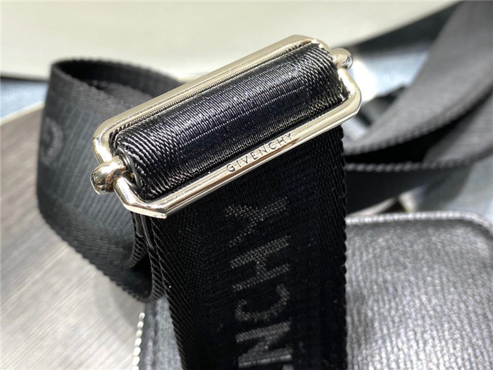 GIVENCHY 지방시 카메라백 G82221