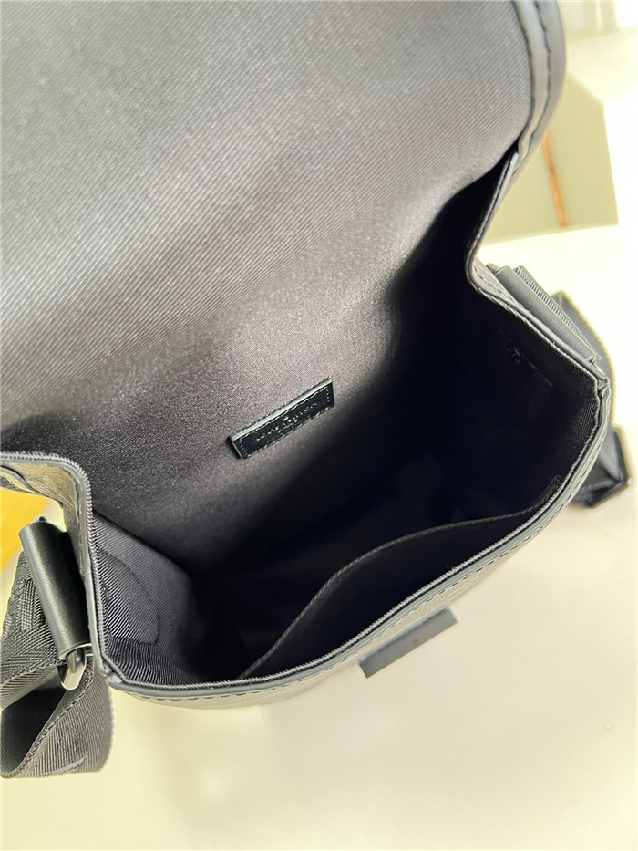 Louis Vuitton 루이비통 미니 메신저백 M46442