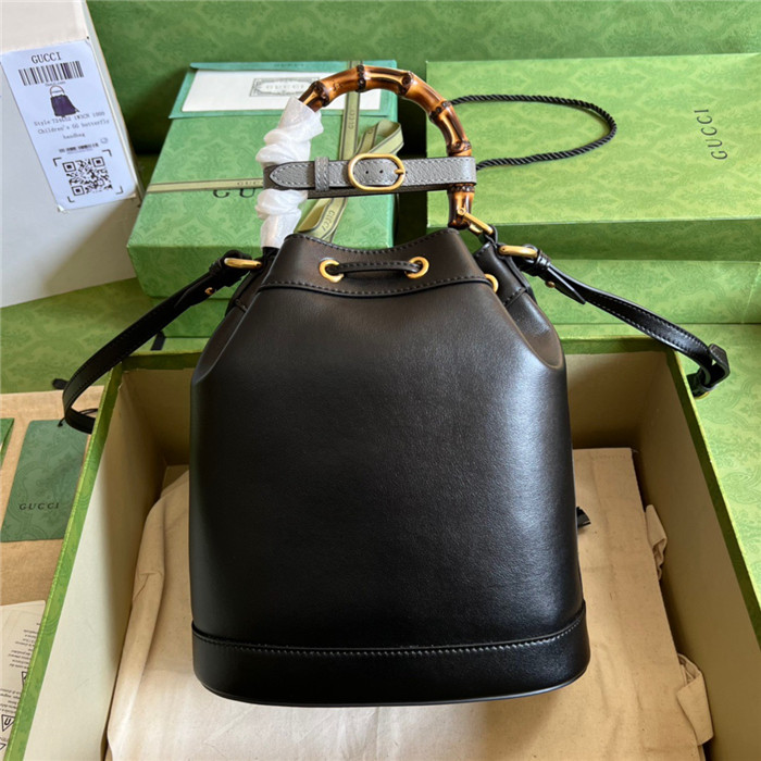 Gucci 구찌 디아나 스몰 버킷 숄더백 724652